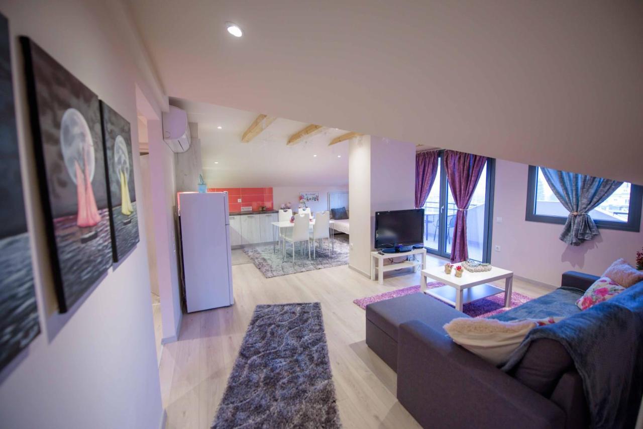 New Loft Polixeni Apartment อิโออันนินา ภายนอก รูปภาพ