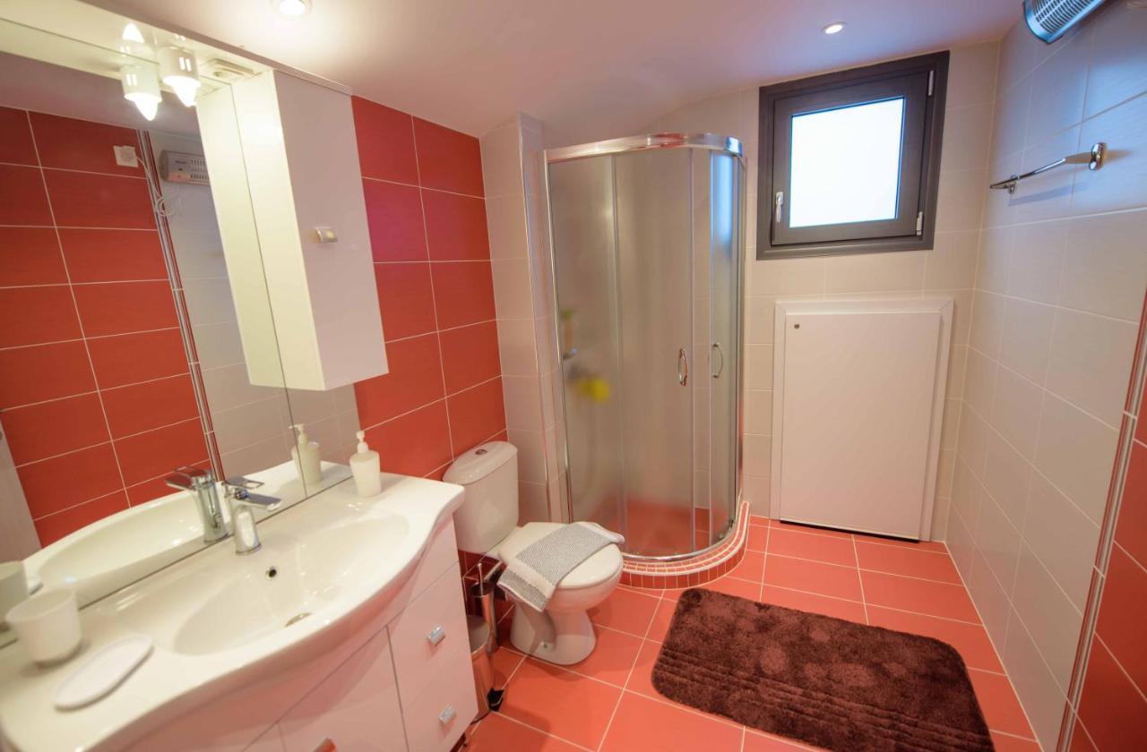 New Loft Polixeni Apartment อิโออันนินา ภายนอก รูปภาพ